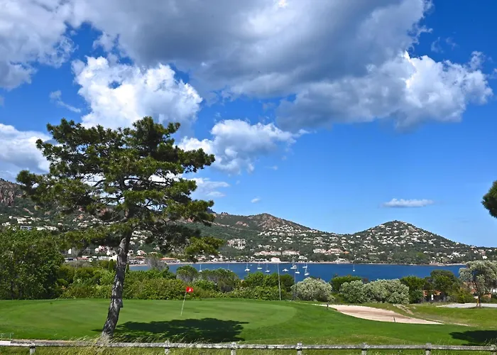 Apartment L'esquinade P3 314 By Interhome